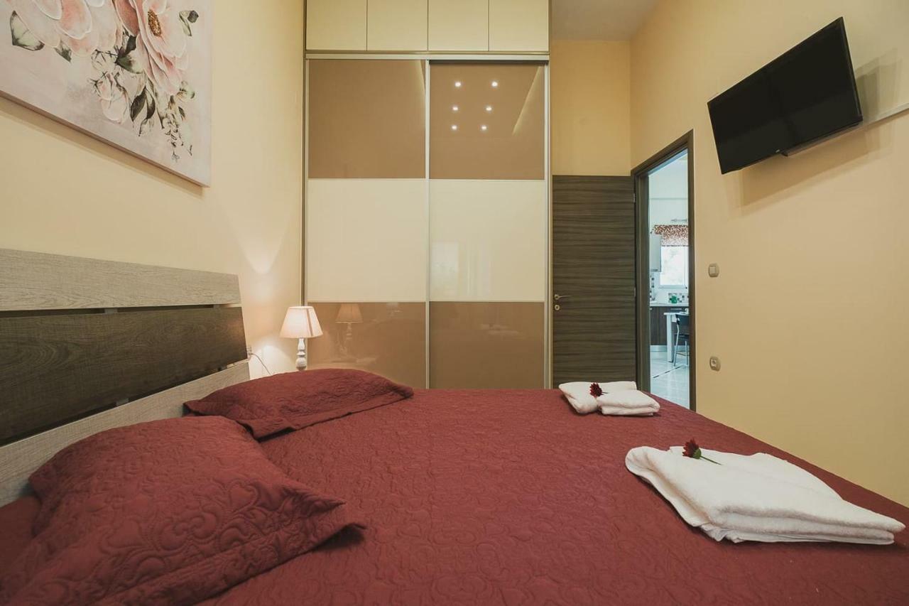 Spacious Home With Parking Chania  Buitenkant foto