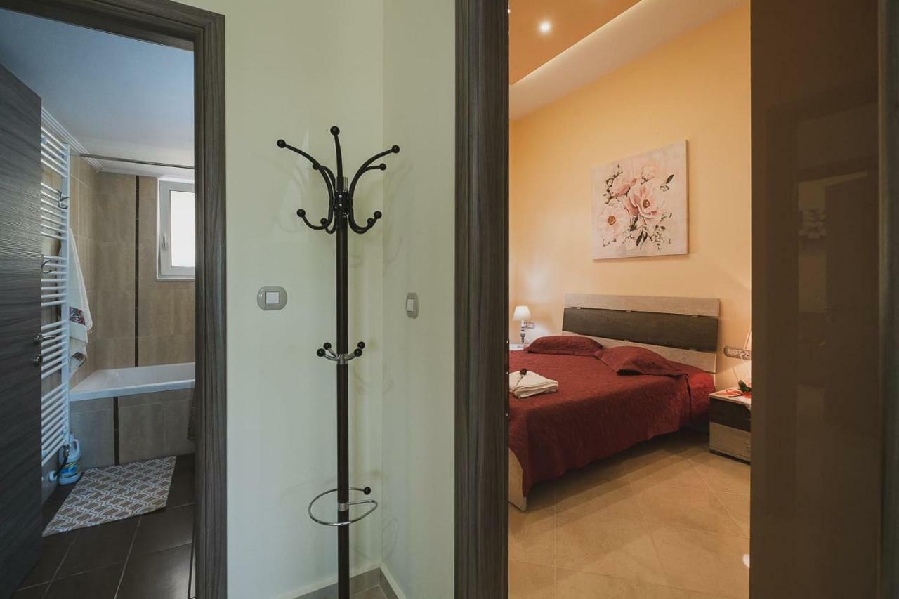 Spacious Home With Parking Chania  Buitenkant foto