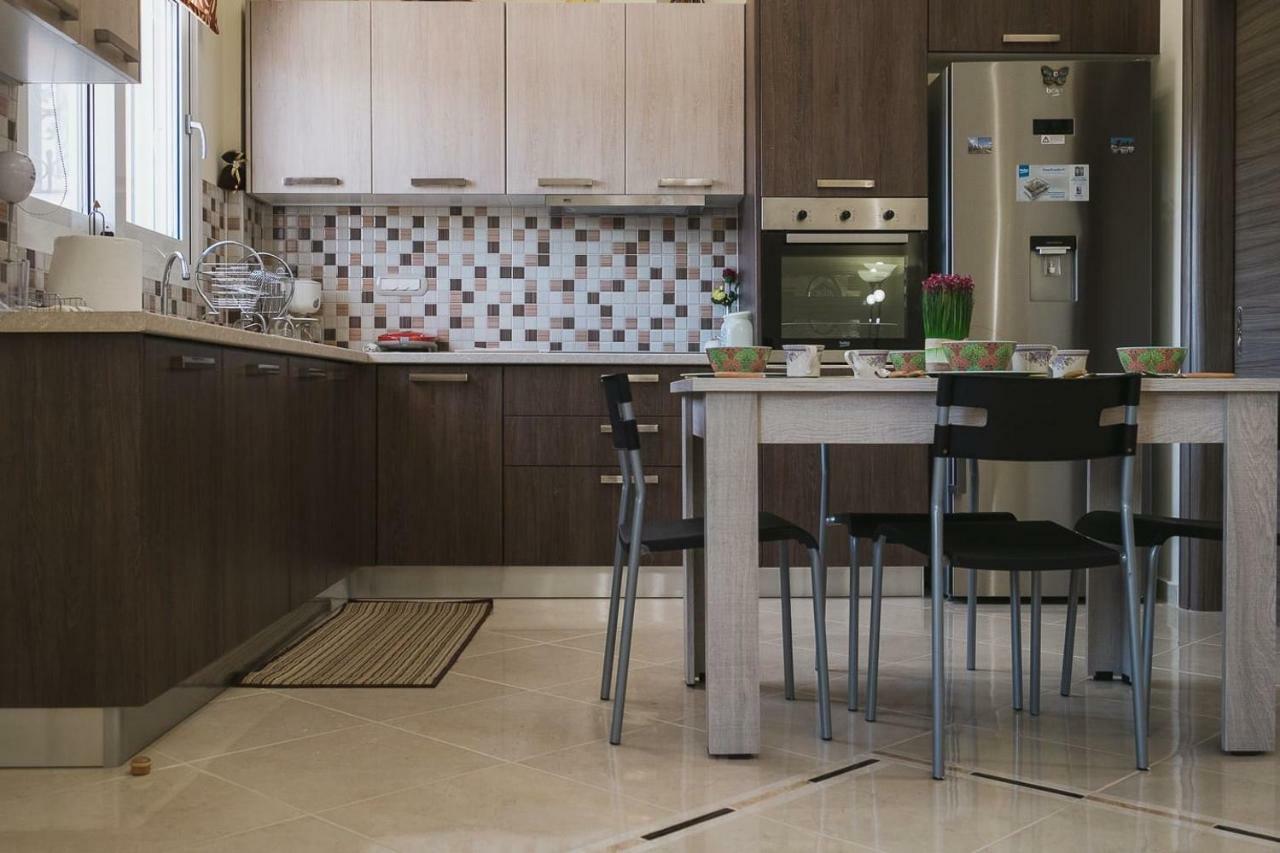 Spacious Home With Parking Chania  Buitenkant foto