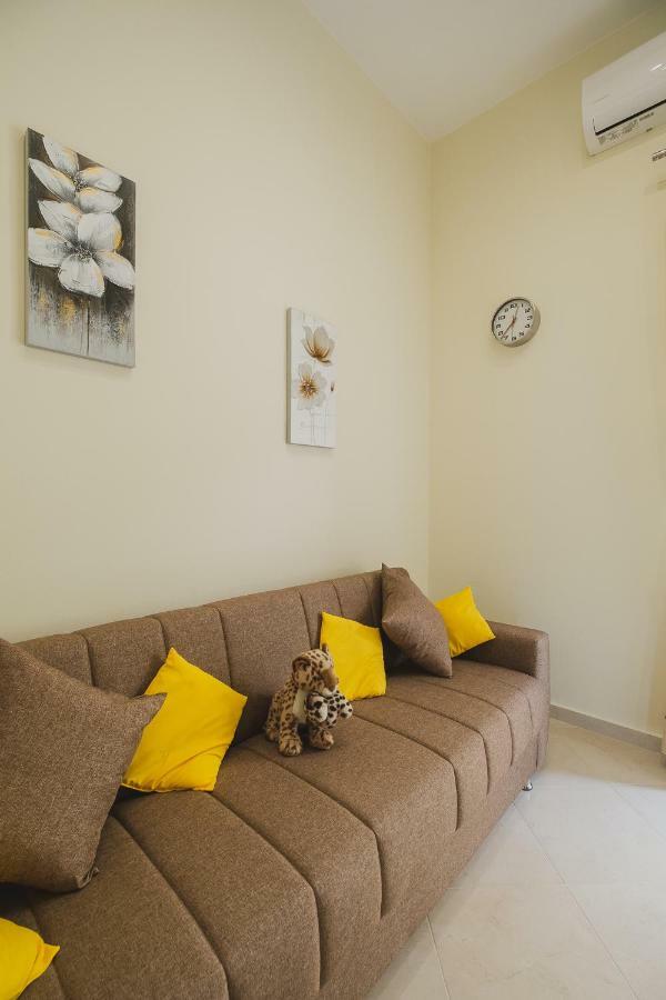 Spacious Home With Parking Chania  Buitenkant foto